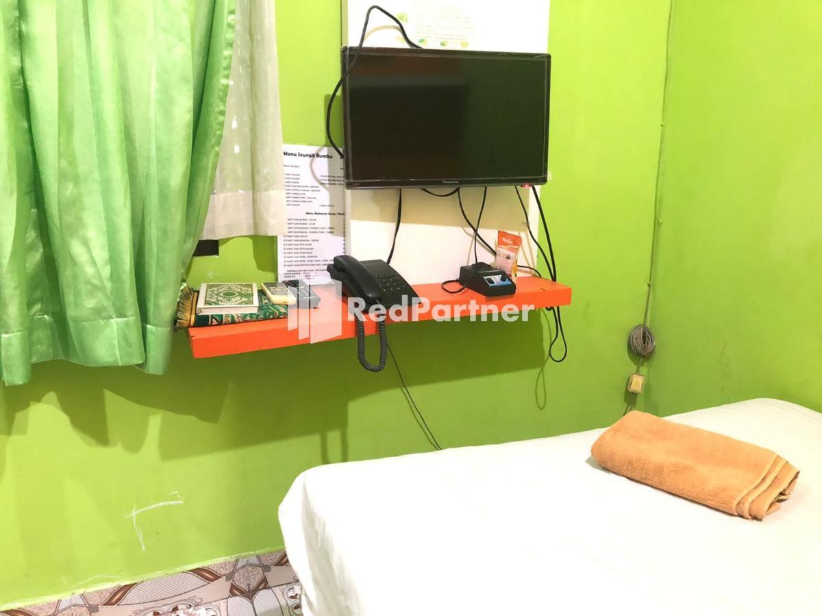 Seungit Syariah Inn Tebet Mitra Reddoorz Dżakarta Zewnętrze zdjęcie